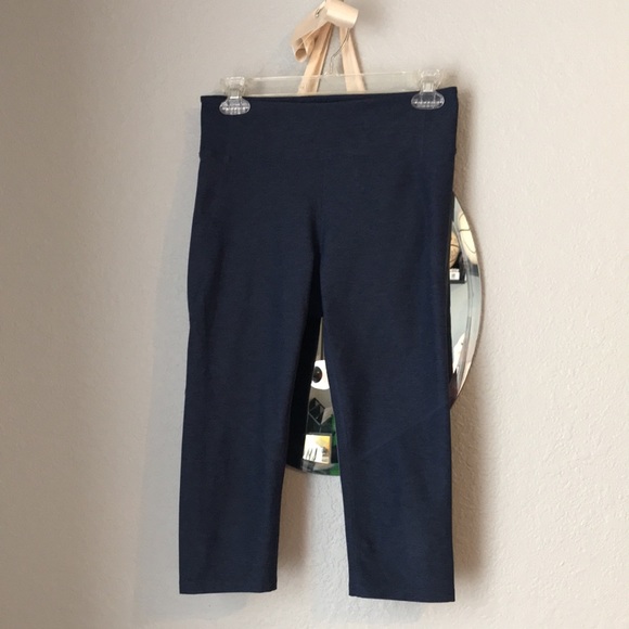 Outdoor voices navy blue cropped workout leggings - Picture 5 of 10